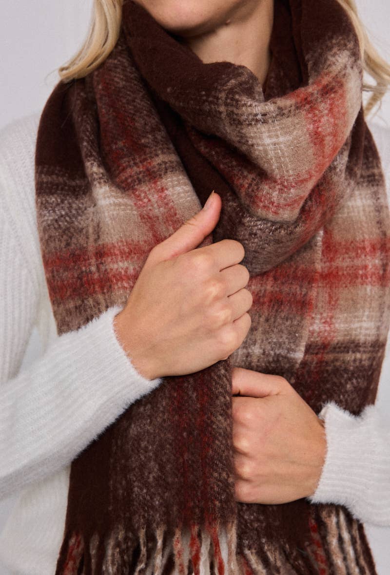 Rutig ullhalsduk: Brun - 30% Ull