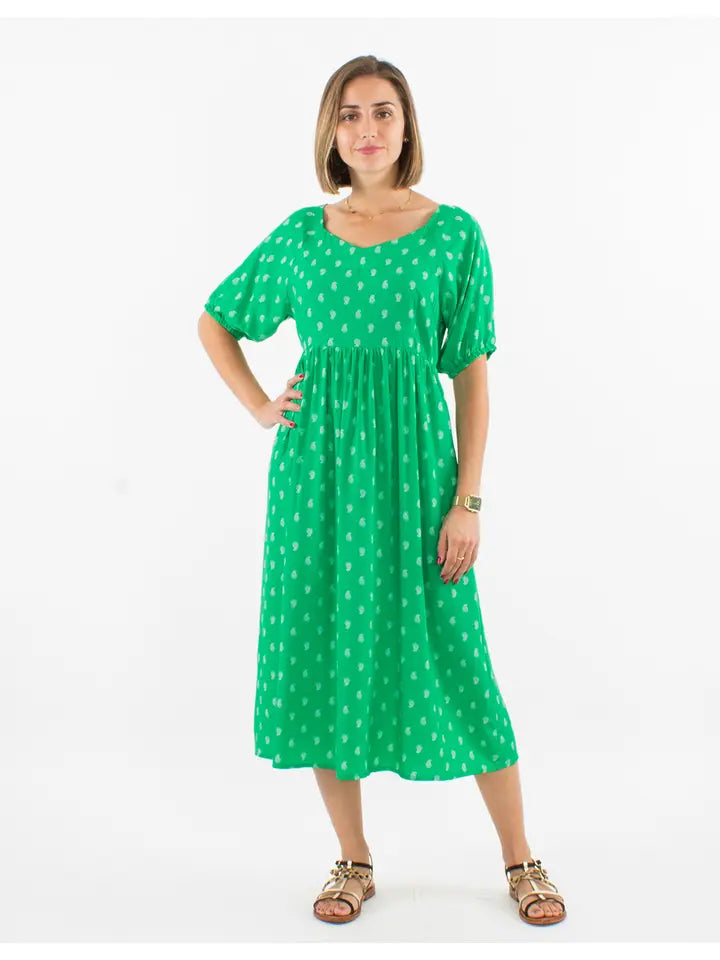 Elegant Kortärmad Långklänning i 100 % Viskos - Ord.Pris 449:-