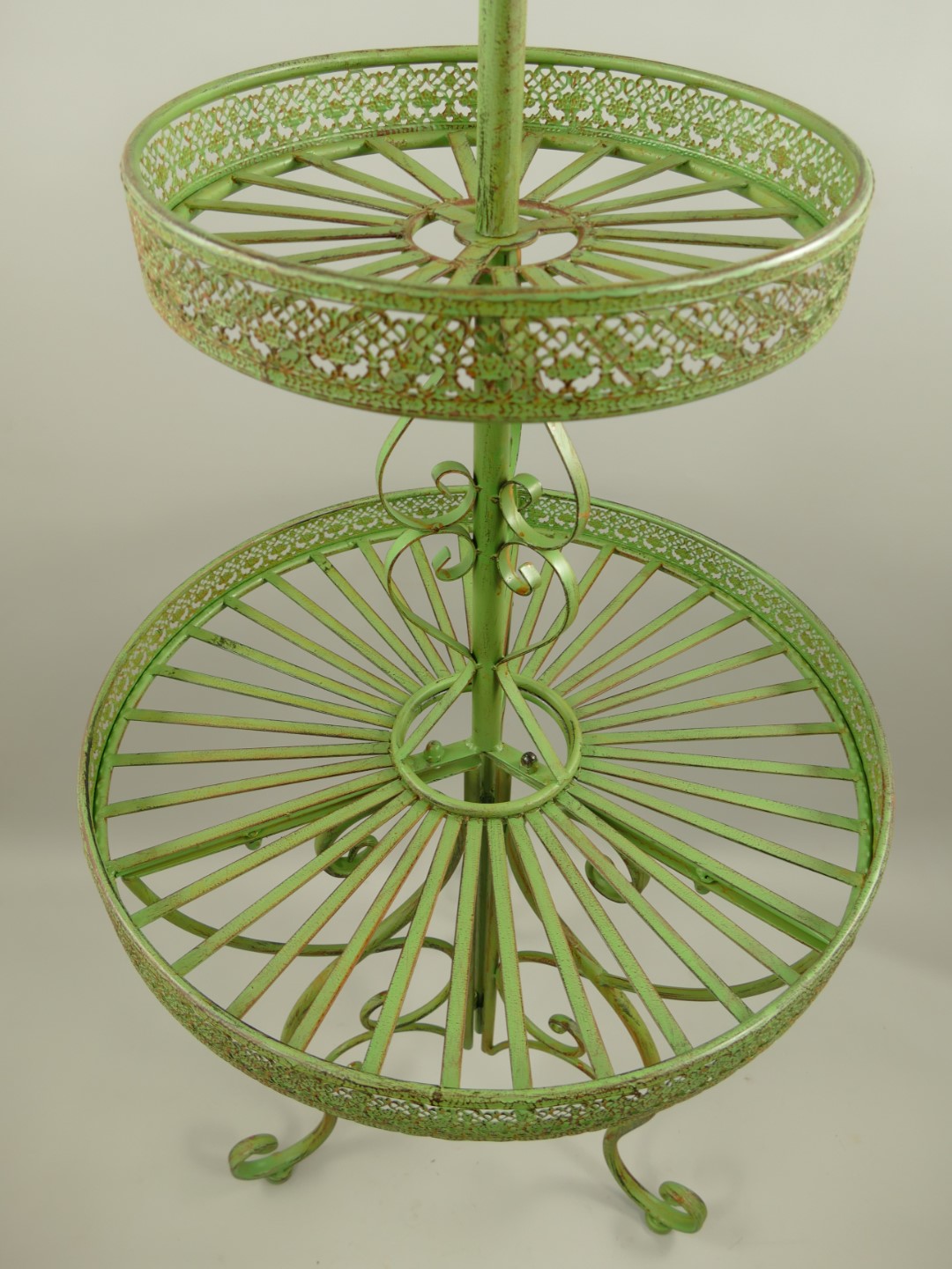 Etagere / Tiered Fad - Have - 140cm