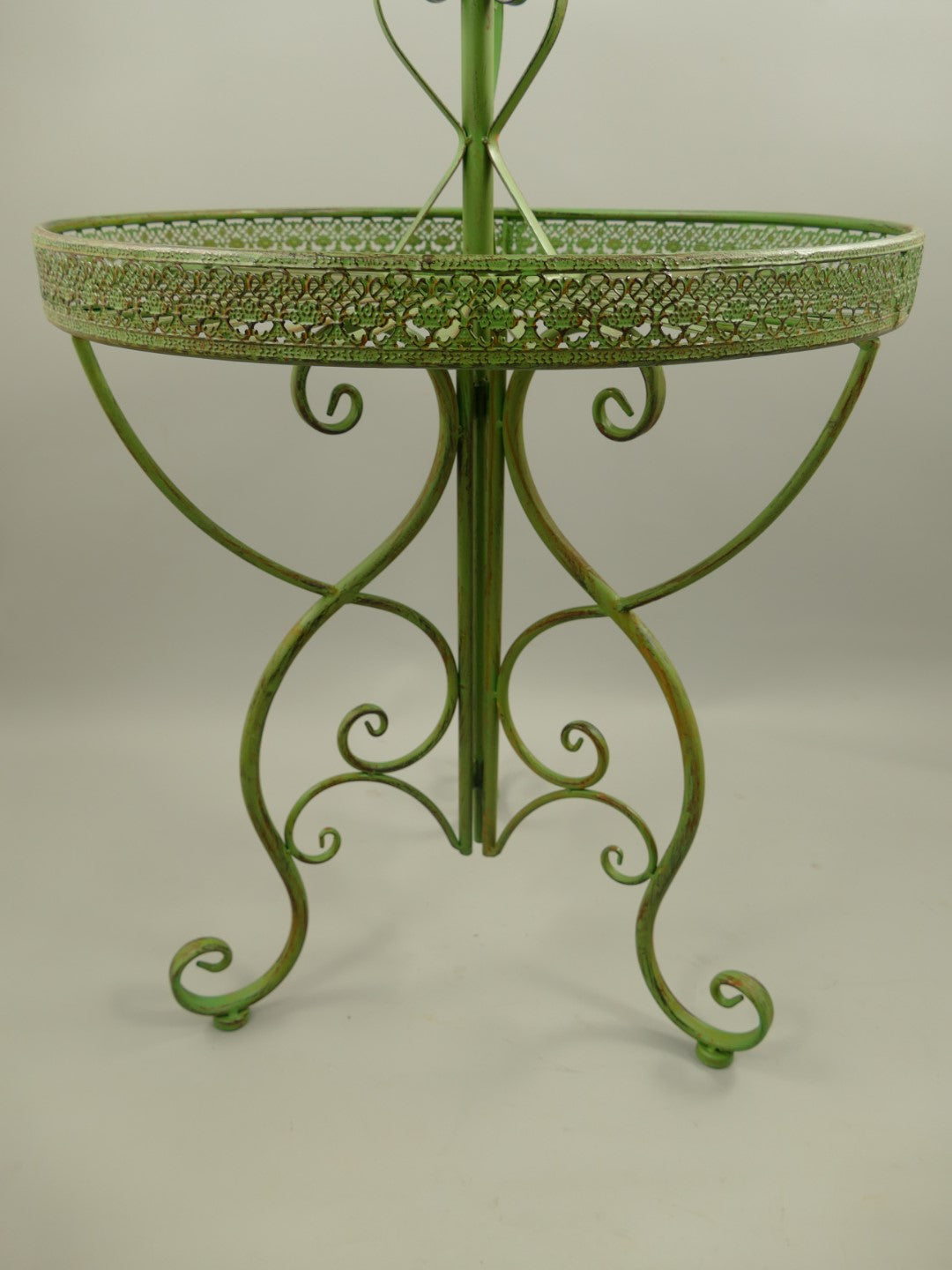 Etagere / Tiered Fad - Have - 140cm