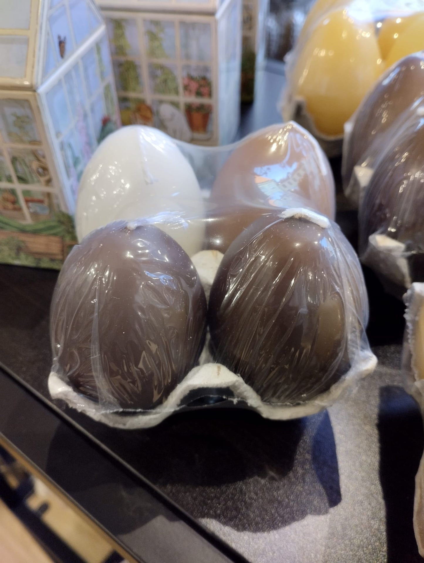 Ljus Hönsägg, 4-pack, Brun/Beige/Elfenben