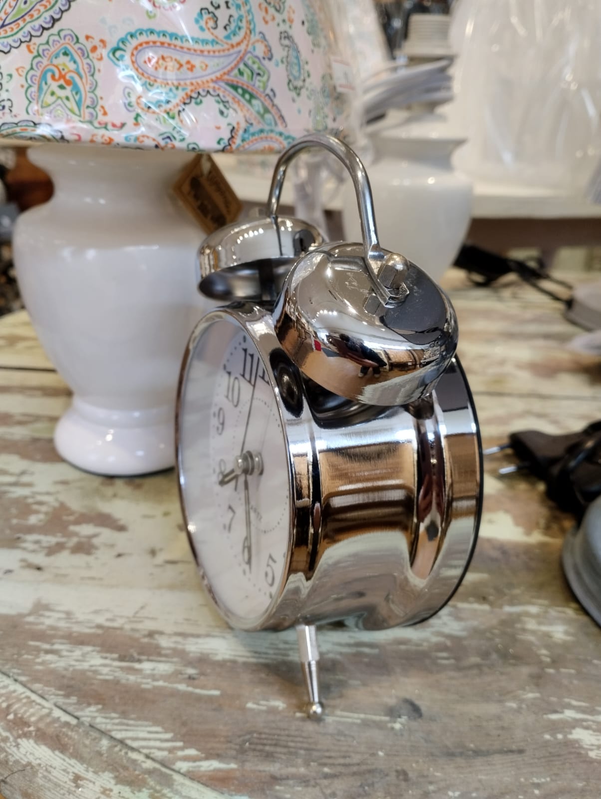 Alarmklocka - Väckarklocka - Kromfärg