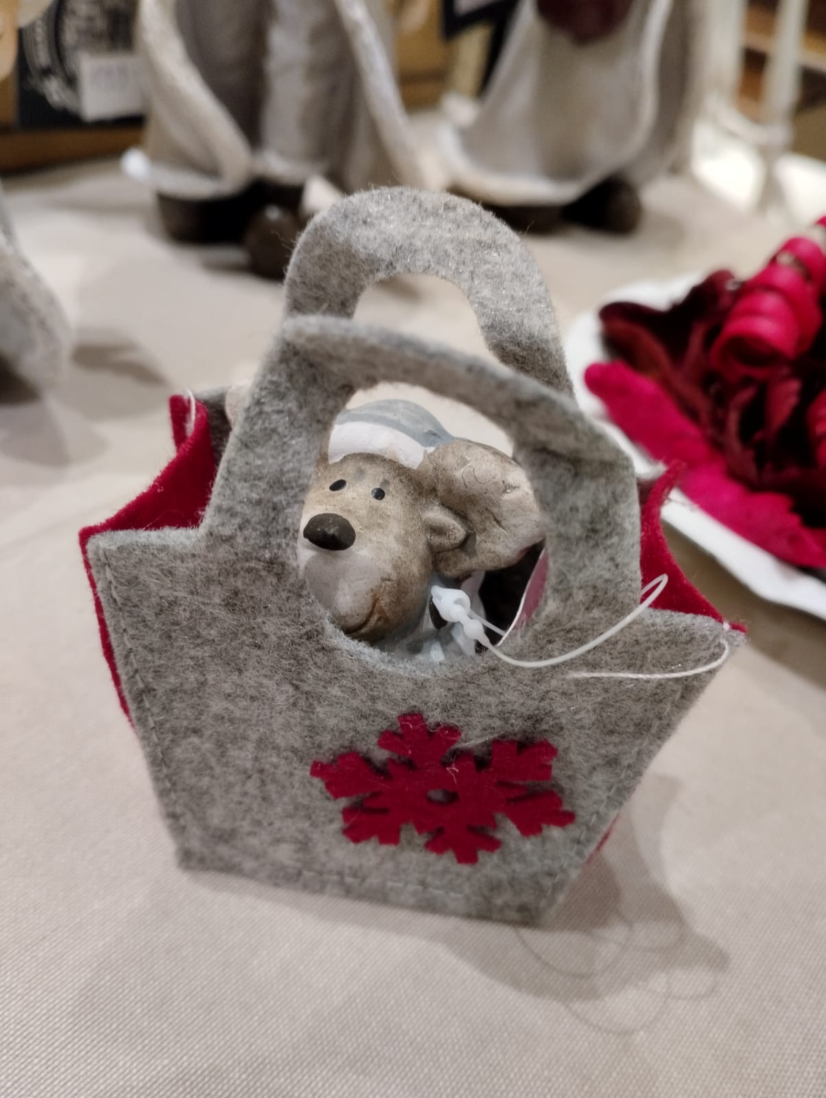 Juldekoration - Älg i grå tygpåse