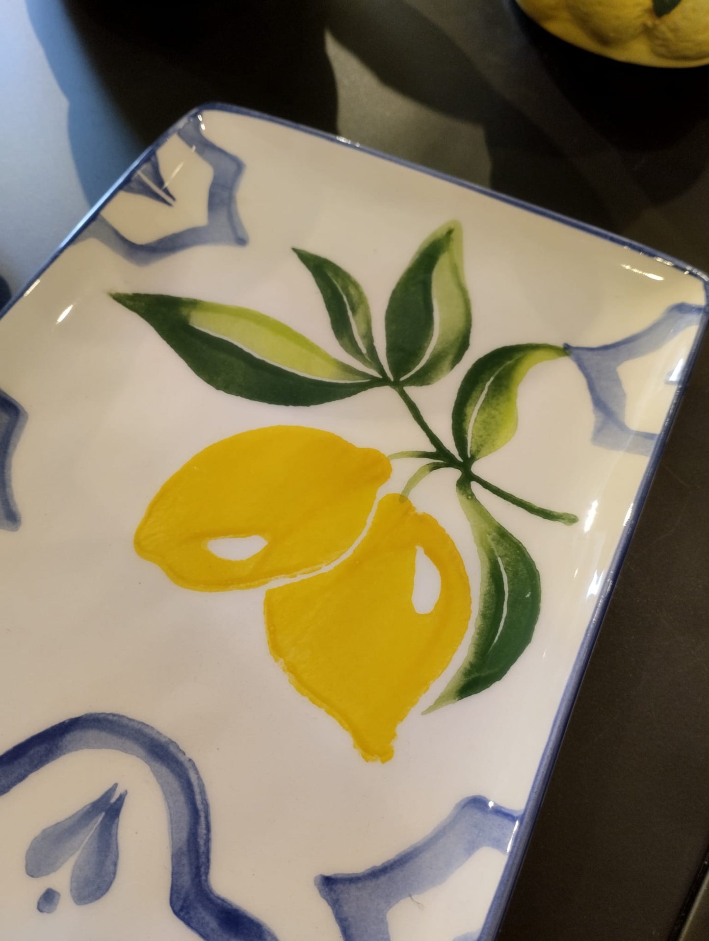 Serveringsfat i keramik - Citronmotiv - 29x15cm