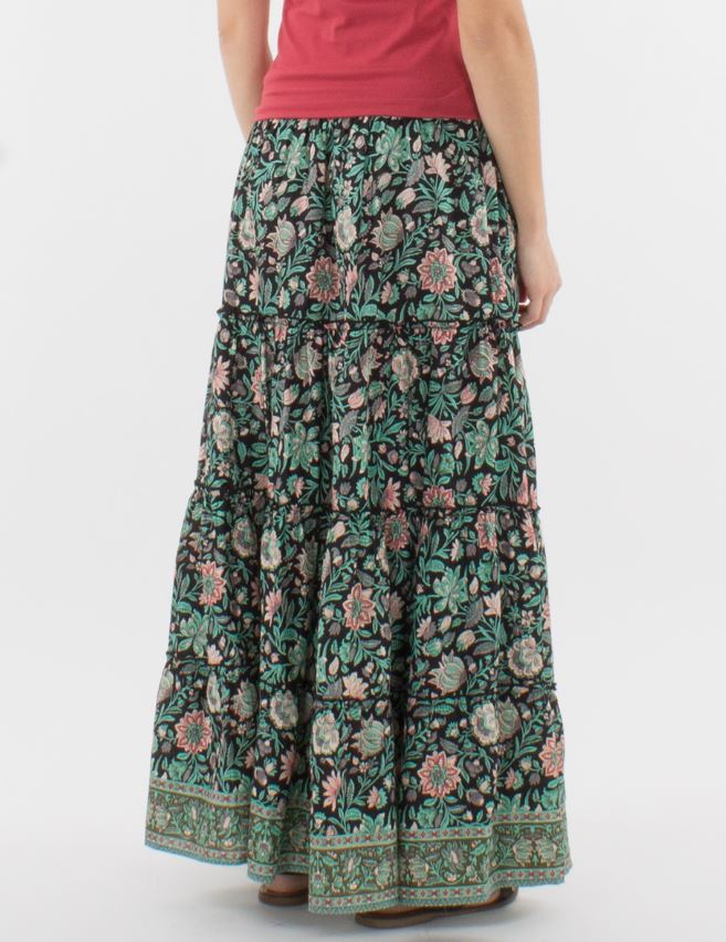 Bohoinspirerad blommig maxikjol - Onesize - Ord.Pris 299:-