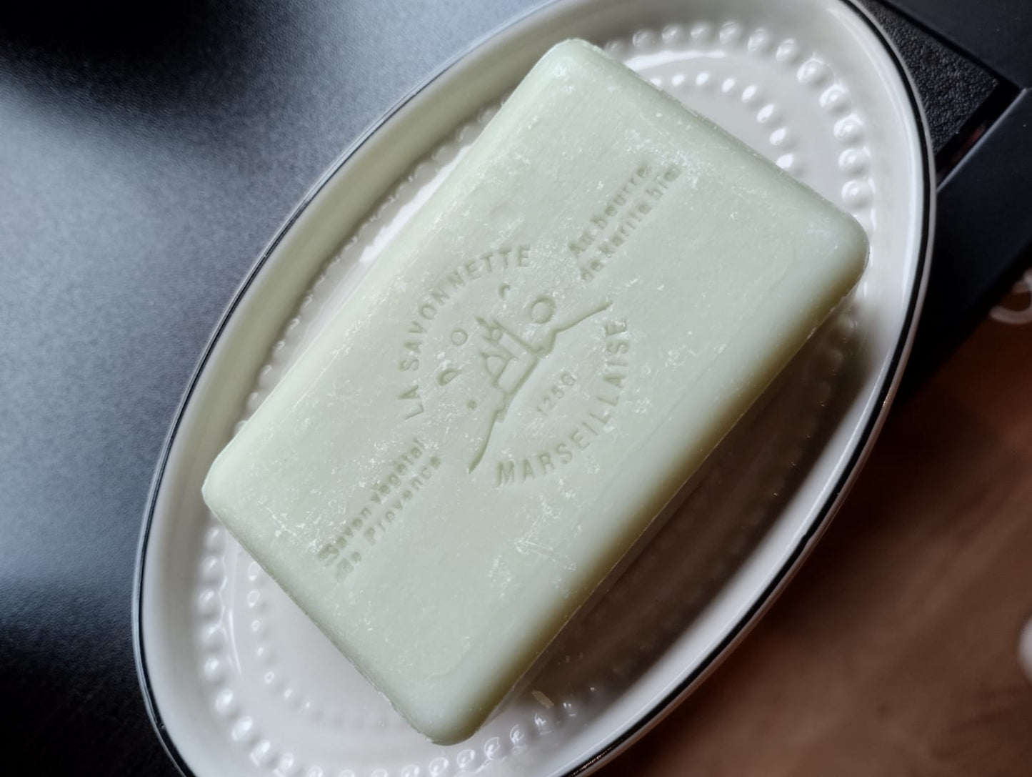 Tvål med doft av aloe vera Mått: 8,5 x 5,5 x 2,5cm 125g
