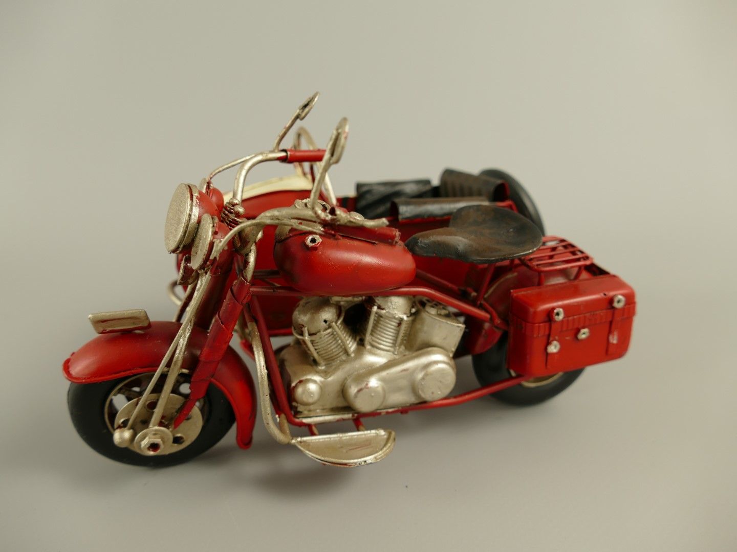 Motorcykel med sidovagn - Metall - Röd