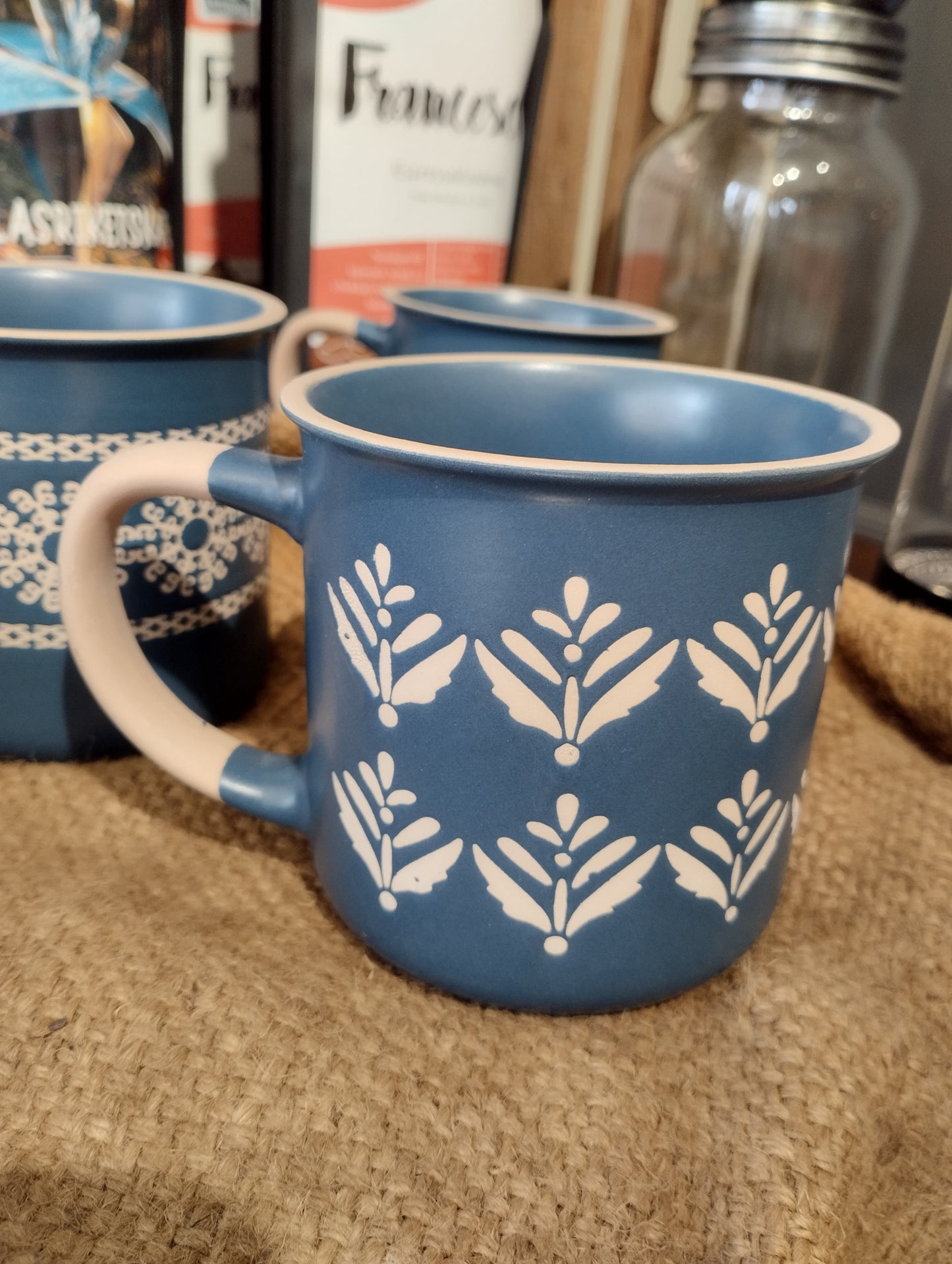 Mugg - Blå Vit - med Dekor