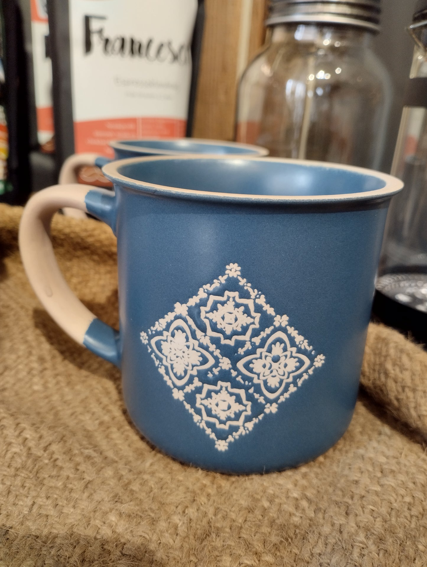 Mugg - Blå Vit - med Dekor