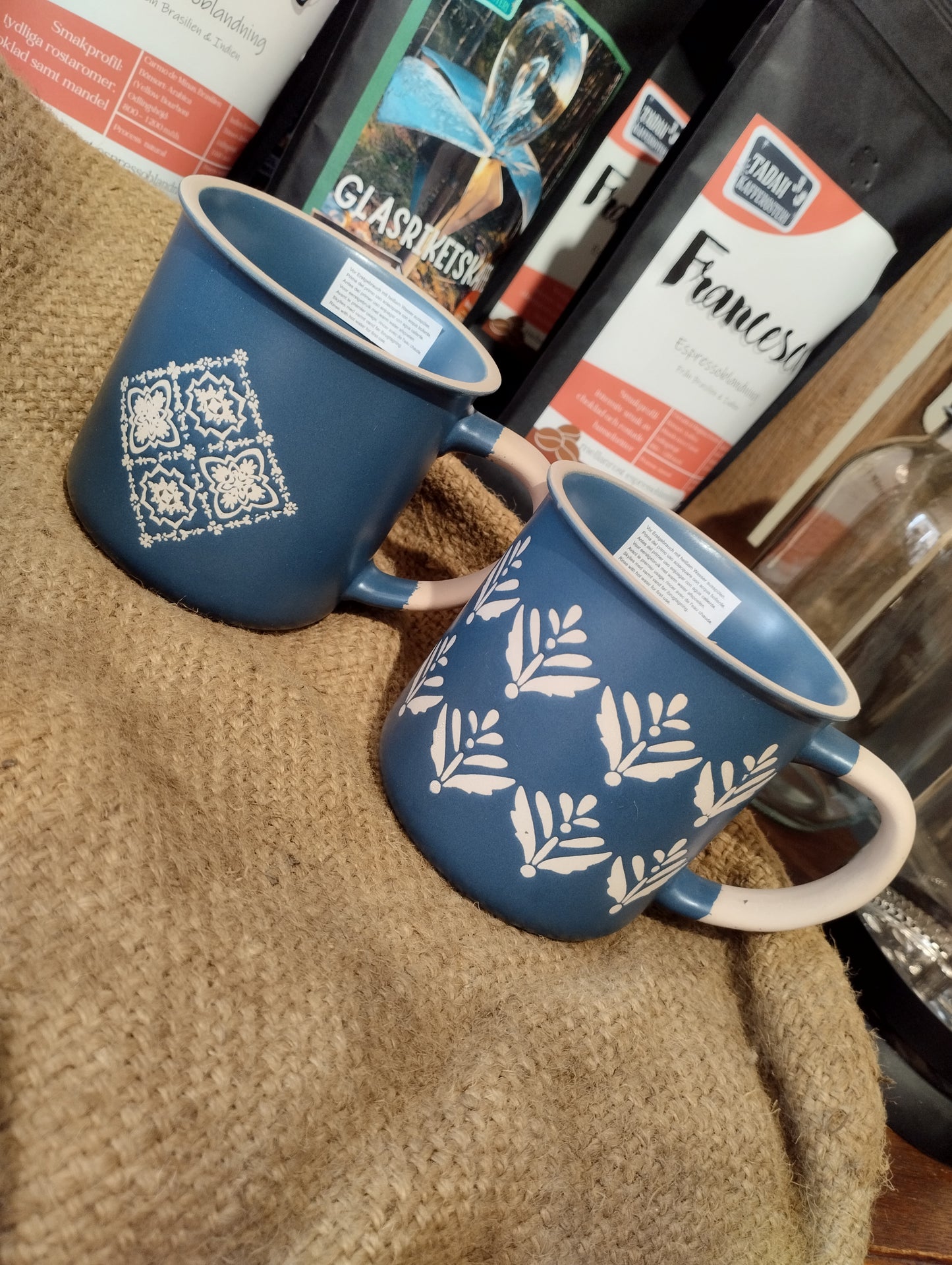 Mugg - Blå Vit - med Dekor