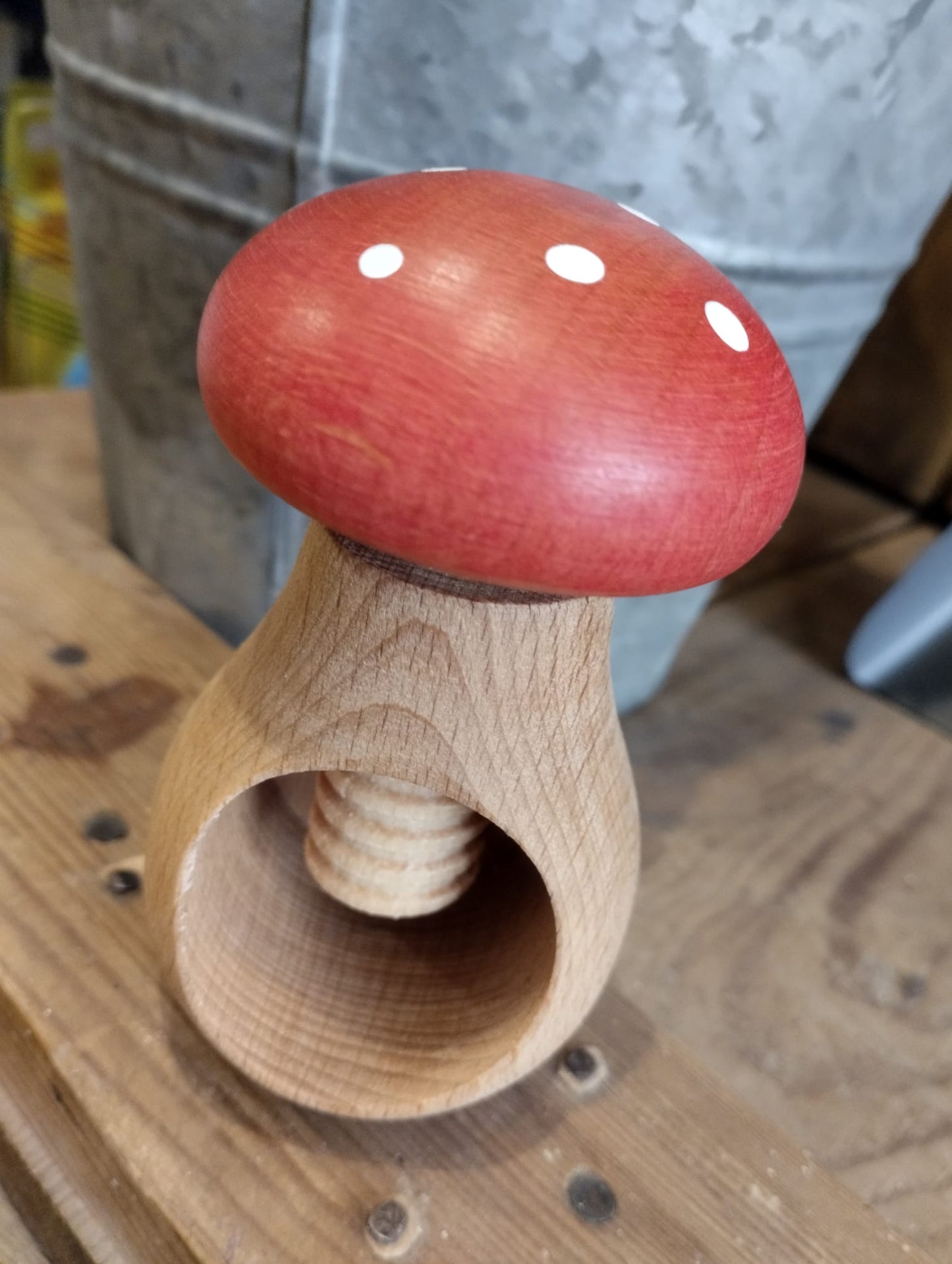 Nøddeknækker Paddehat