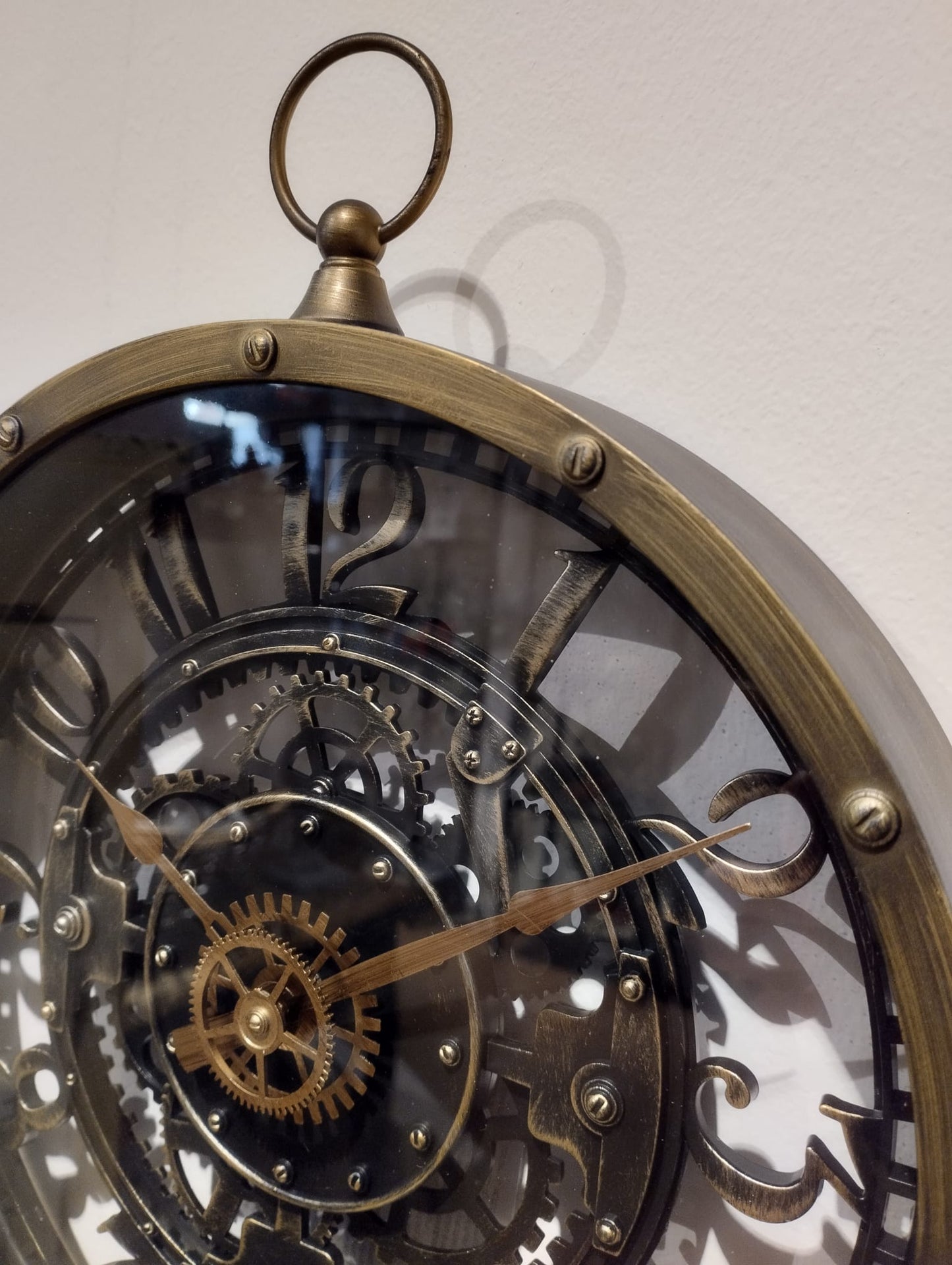 Väggklocka - Industristil - Diameter 26cm