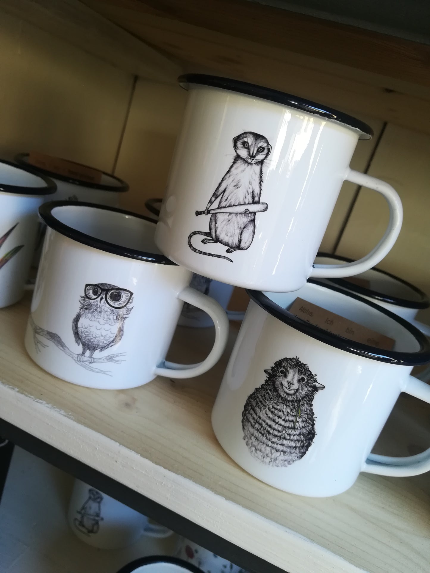 Emaljekrus med motiver - forskellige designs