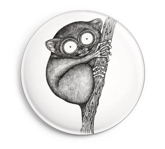Kylskåpsmagneter ger ditt kylskåp och andra metalliska ytor en personlig touch. Häng upp "kom-ihåg-lappar" och barnens teckningar eller något annat. Vi har olika design. Mått: ca 56mm Desgin & Produktion: Tyskland