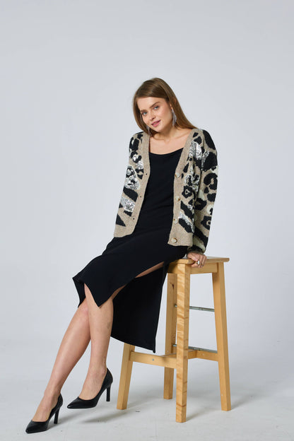 Leopardstickad kofta med strass - Beige