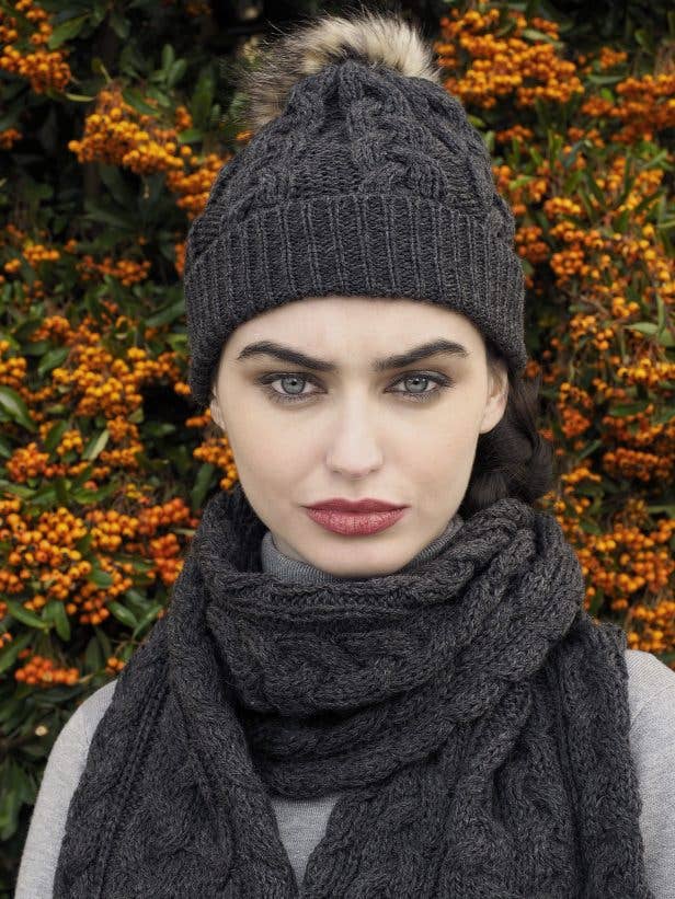 Kabelstickad Mössa - 100% Merinoull - grön / En storlek