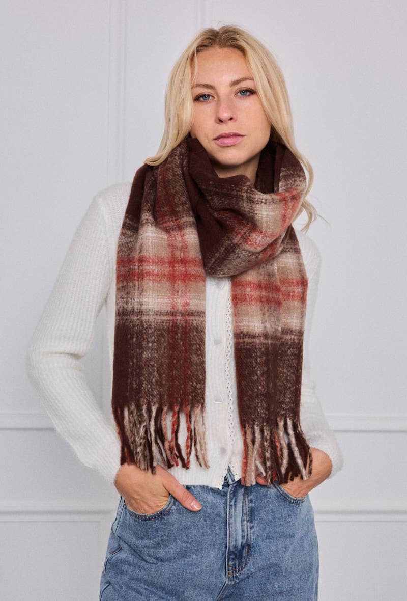 Rutig ullhalsduk: Brun - 30% Ull