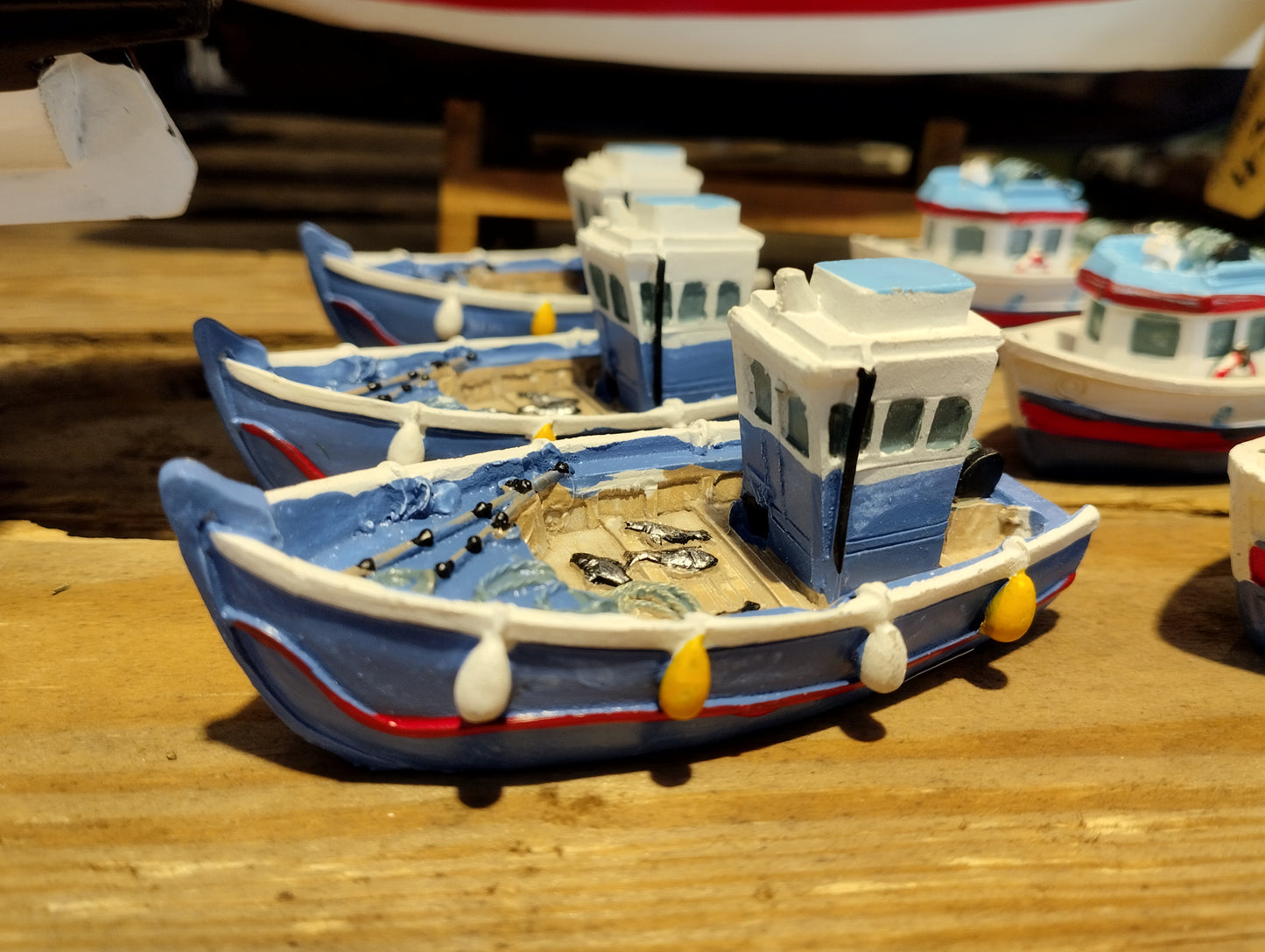 Fisketrålare - Små Modellbåt i olika design - Maritim Dekoration – Magnolia  Heminredning & Mer
