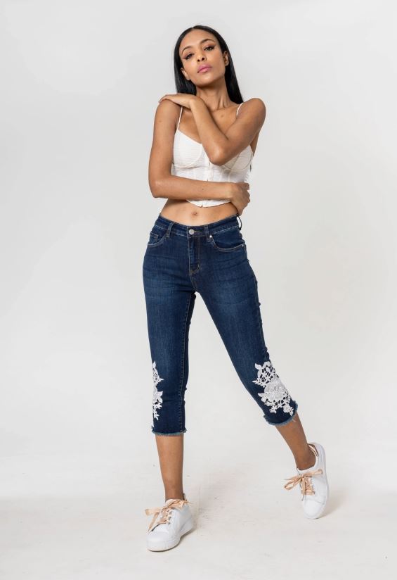Jeans med hög midja och stretchspets