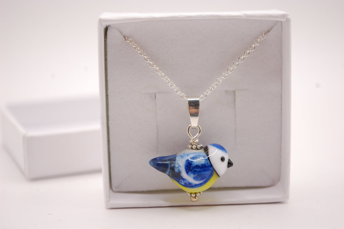 Halsband med Fågel i Glas - Blåmes - Marianne Degener