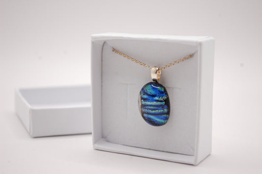 Halskedja - Litet Glashänge - Dichroic Glas - Blå / Grön - Silver