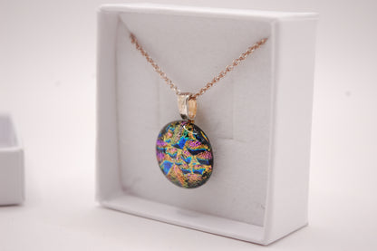 Halskedja - Litet Glashänge - Dichroic Glas - Rund Färgglad - Silver