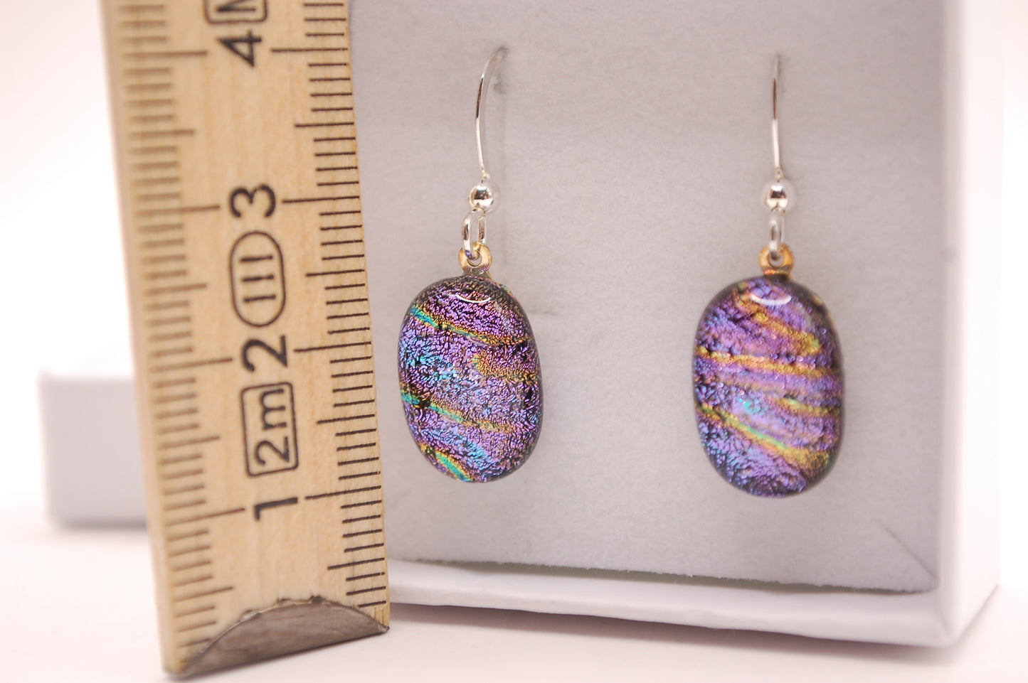 Par Örhängen - Dichroic Glas - Lila - Silver - Marianne Degener