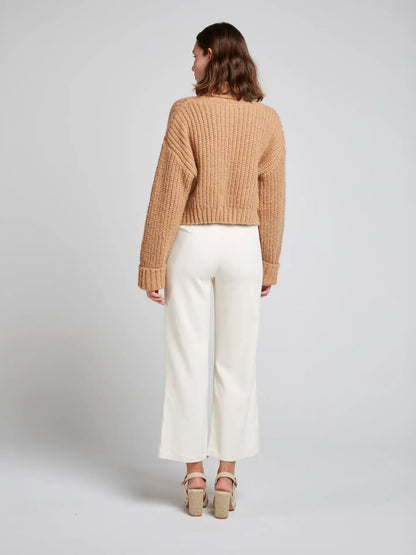 PERNETTE - Bekväm tröja med turtleneck i återvunnet material