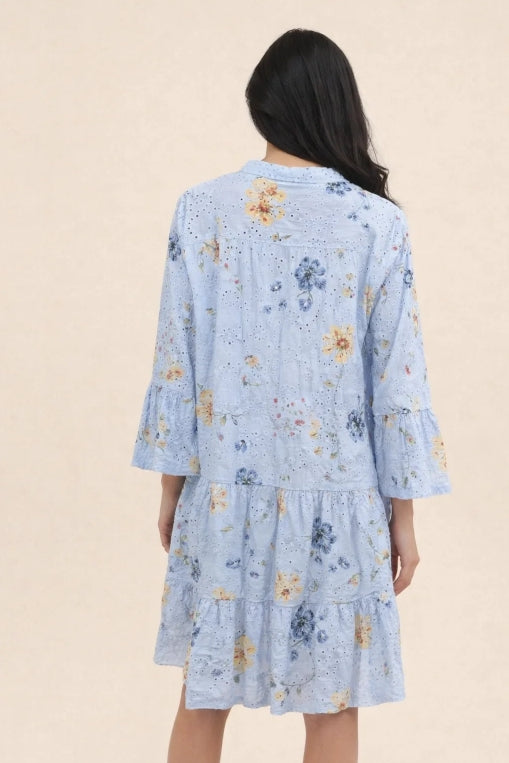 Klänning m. blommönster i 100 % bomull : Himmel Blå