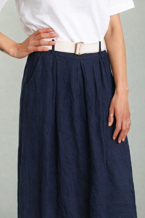 Byxor m. skärp i 100% linne : Marin