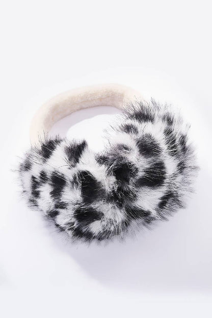 Leopardmönstrade öronmuffar i fuskpäls: Svart