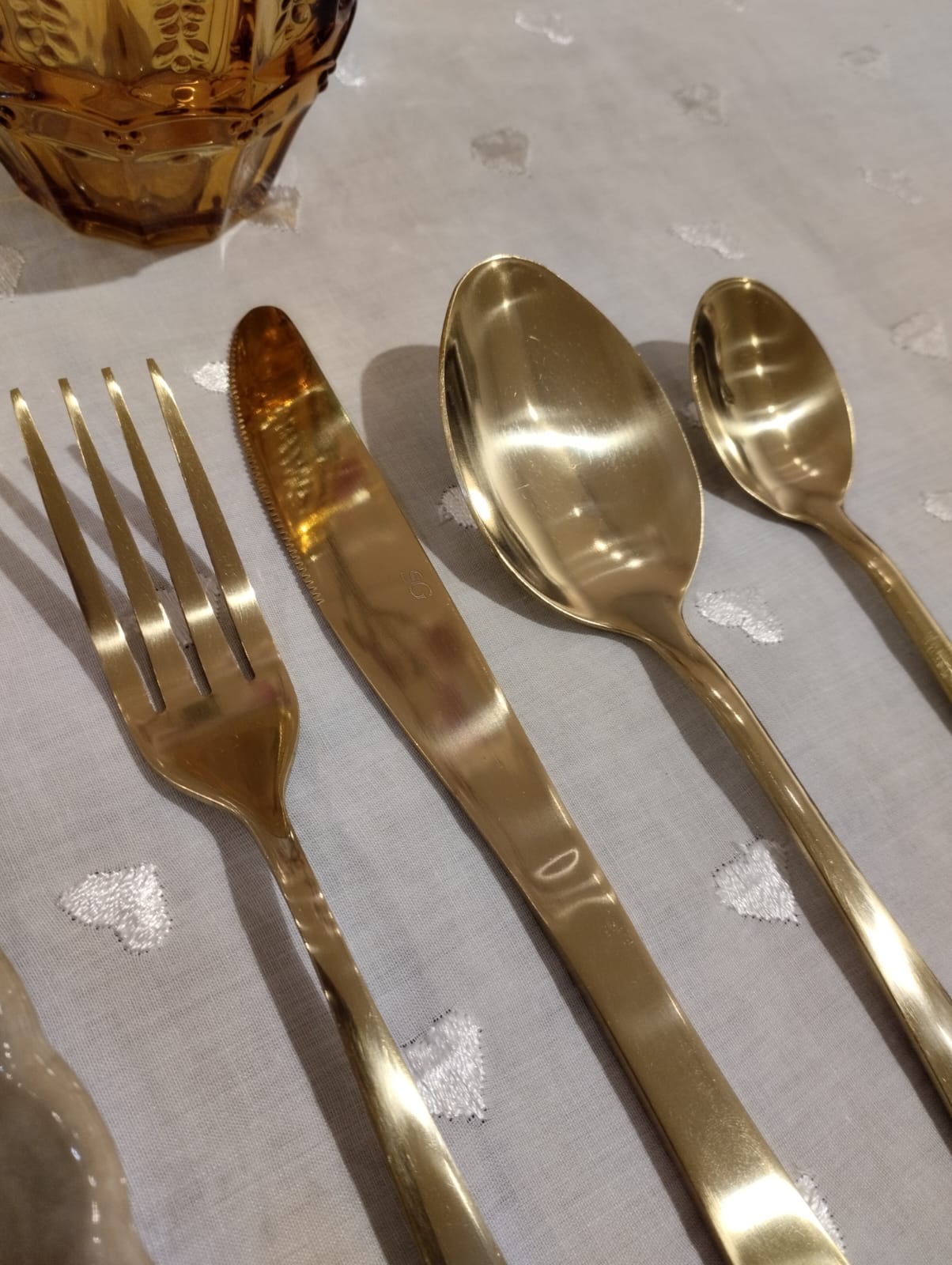 Bestiksæt - 16 stk - guld