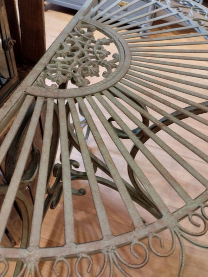 Trädgårdsbord - Halvmånebord - Grön