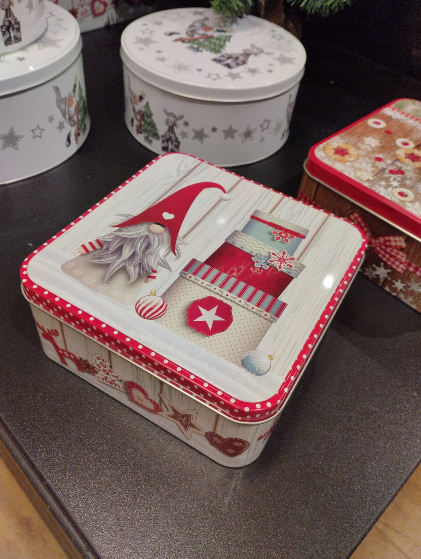 Kakburk - Tomte - Mellan