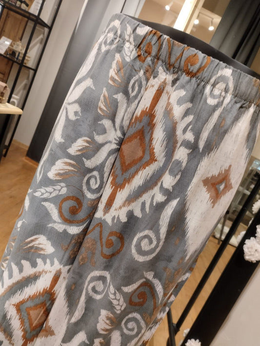 Breda byxor - grönt med abstrakt mönster - XL/XXL - 950-1P