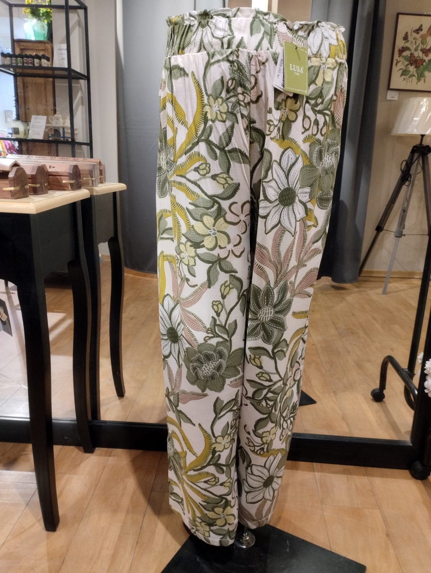 Layla blommiga byxor med fickor - Grön - M/L