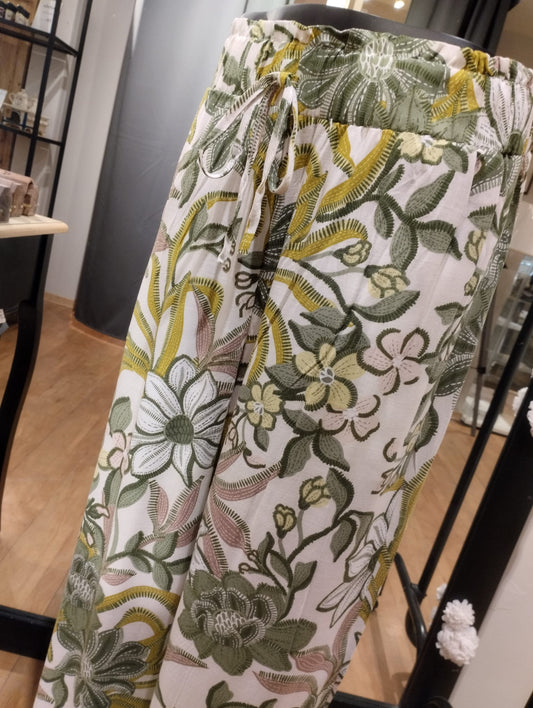 Layla blommiga byxor med fickor - Grön - XL/XXL