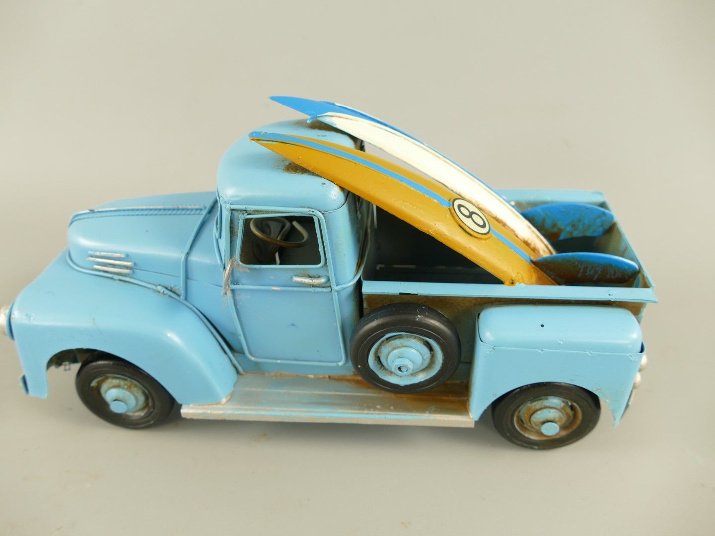 Blå Modellbil med surfbräda - Pick-Up - Plåt - 26cm