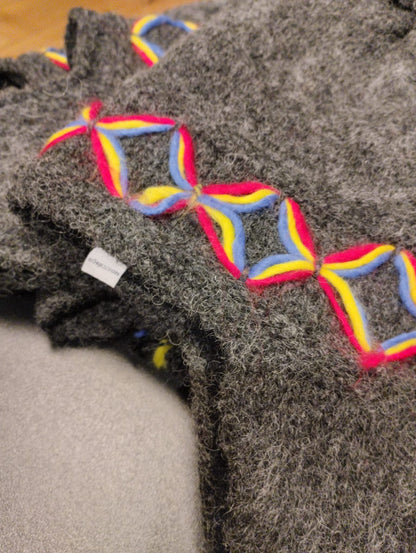 Pajala Stickad mössa: Mörkgrå / M