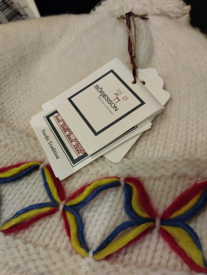 Pajala Stickad mössa: Vit / M