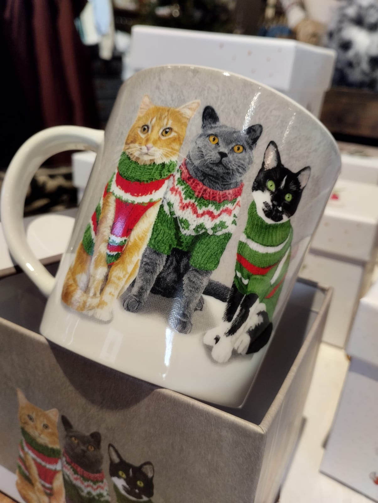 Mugg Jul Katter med Tröjor - 0,4 l