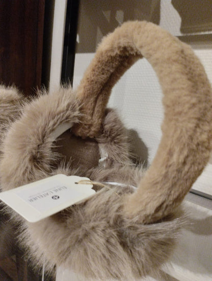 Öronskydd i fuskpäls: Brun