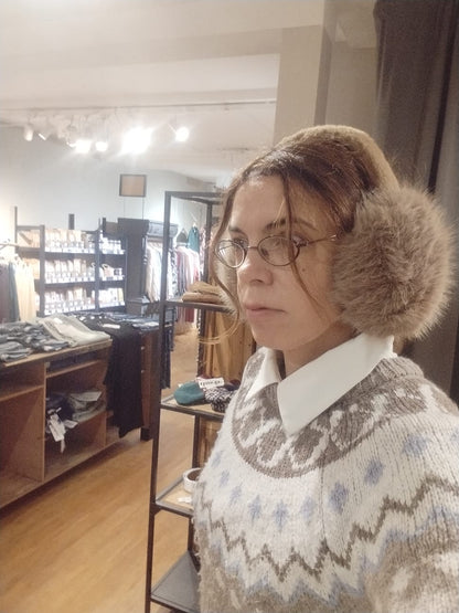 Öronskydd i fuskpäls: Brun