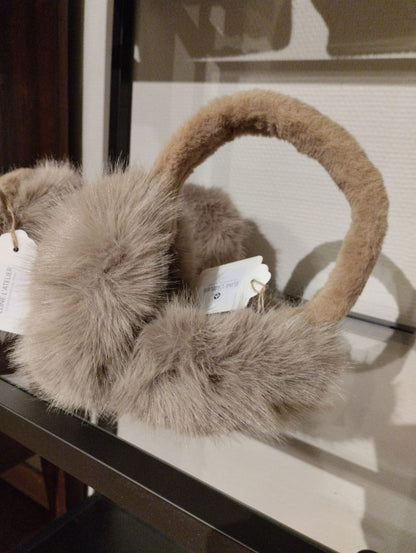 Öronskydd i fuskpäls: Brun